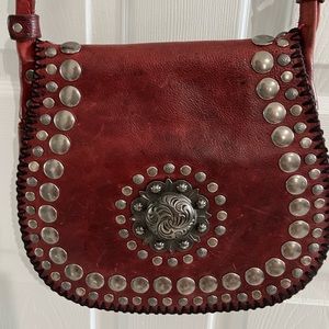 Patricia nash in great condition, measures about 10”(H) by 11”(W)